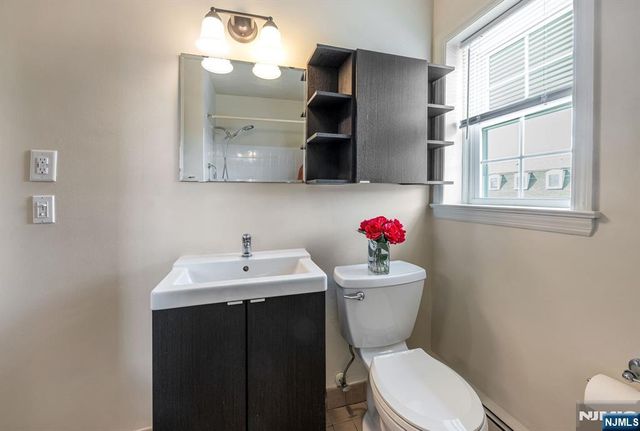 565 Grove Street 10, Clifton, NJ 07013