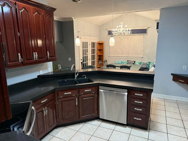 2600 Brown Ridge Lane, Hixson, TN 37343