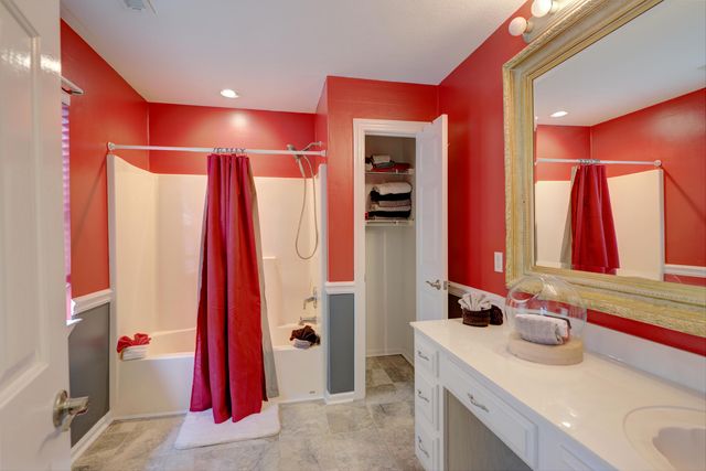 2600 Brown Ridge Lane, Hixson, TN 37343