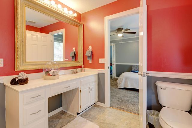 2600 Brown Ridge Lane, Hixson, TN 37343