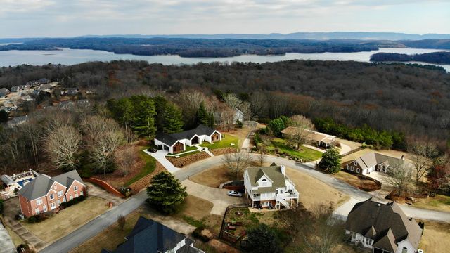 2600 Brown Ridge Lane, Hixson, TN 37343