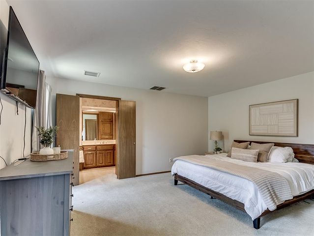 6225 Redbud Ridge Road, Oklahoma City, OK 73162