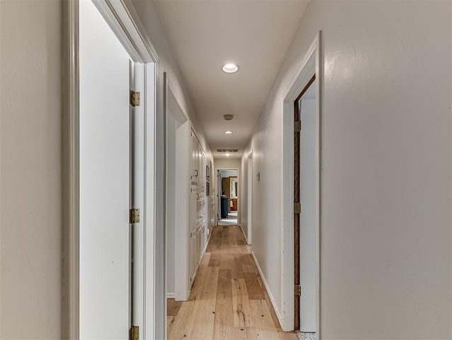 6225 Redbud Ridge Road, Oklahoma City, OK 73162