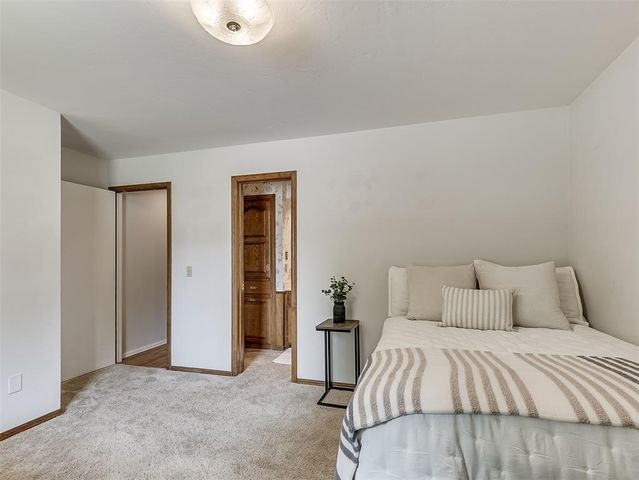 6225 Redbud Ridge Road, Oklahoma City, OK 73162