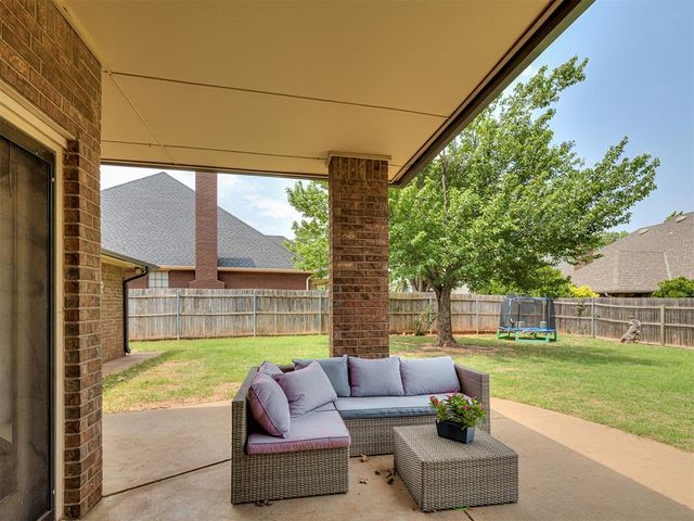 6225 Redbud Ridge Road, Oklahoma City, OK 73162
