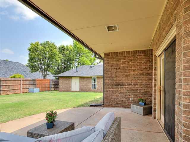 6225 Redbud Ridge Road, Oklahoma City, OK 73162