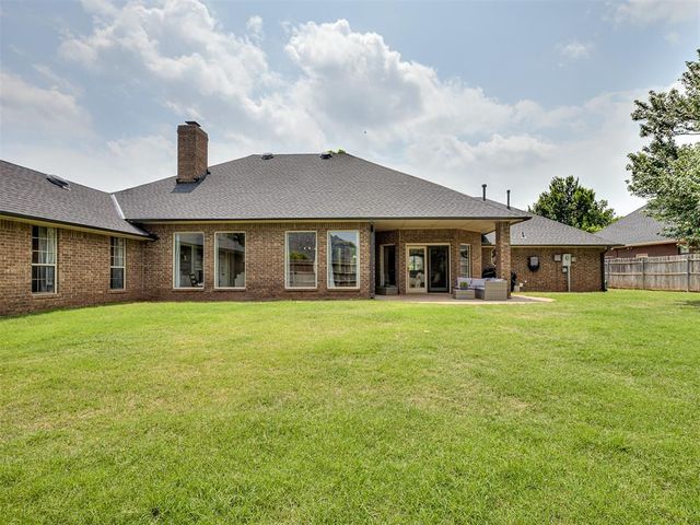 6225 Redbud Ridge Road, Oklahoma City, OK 73162