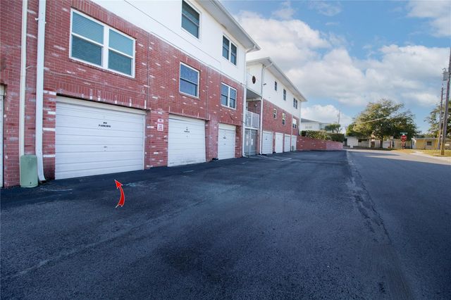 4742 AZALEA DRIVE 203, New Port Richey, FL 34652