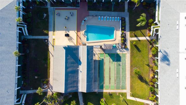 4742 AZALEA DRIVE 203, New Port Richey, FL 34652