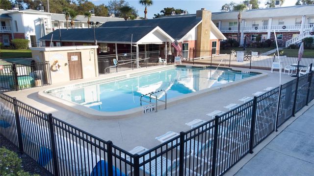 4742 AZALEA DRIVE 203, New Port Richey, FL 34652