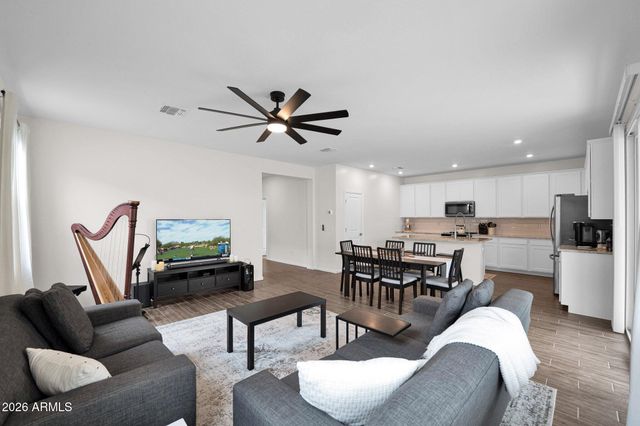 17382 W PARAISO Lane, Surprise, AZ 85387