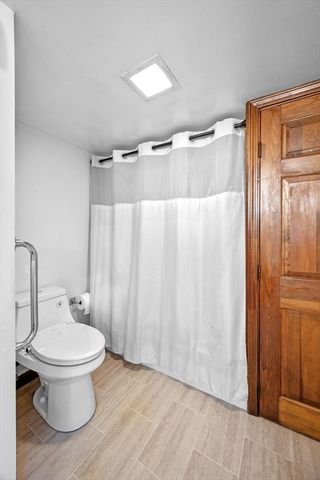 36 W Ayer St, Methuen, MA 01844