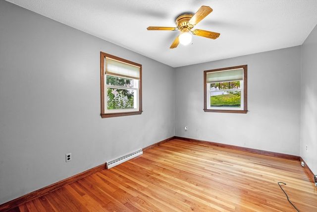 36 W Ayer St, Methuen, MA 01844