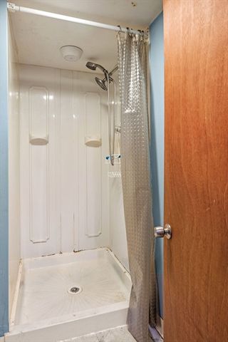 36 W Ayer St, Methuen, MA 01844