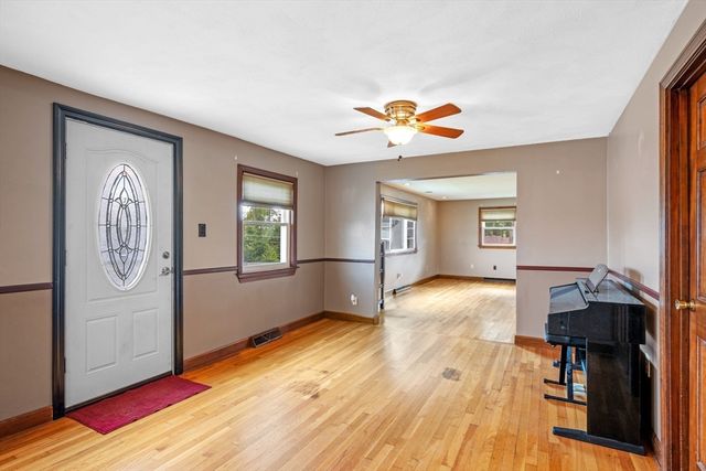 36 W Ayer St, Methuen, MA 01844
