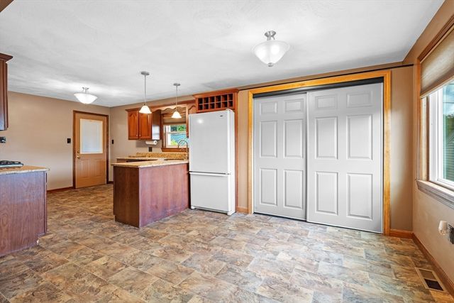 36 W Ayer St, Methuen, MA 01844