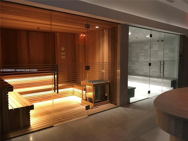 1010 Brickell Ave 4609, Miami, FL 33131