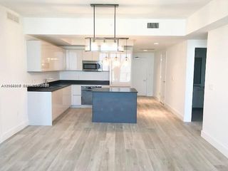 1010 Brickell Ave 4609, Miami, FL 33131