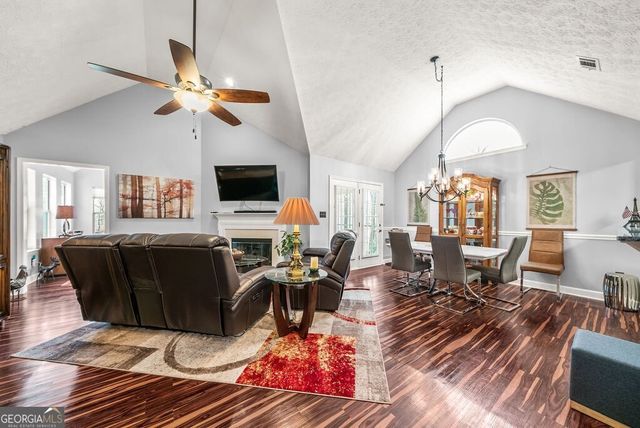 117 Greentree Drive, Newnan, GA 30265