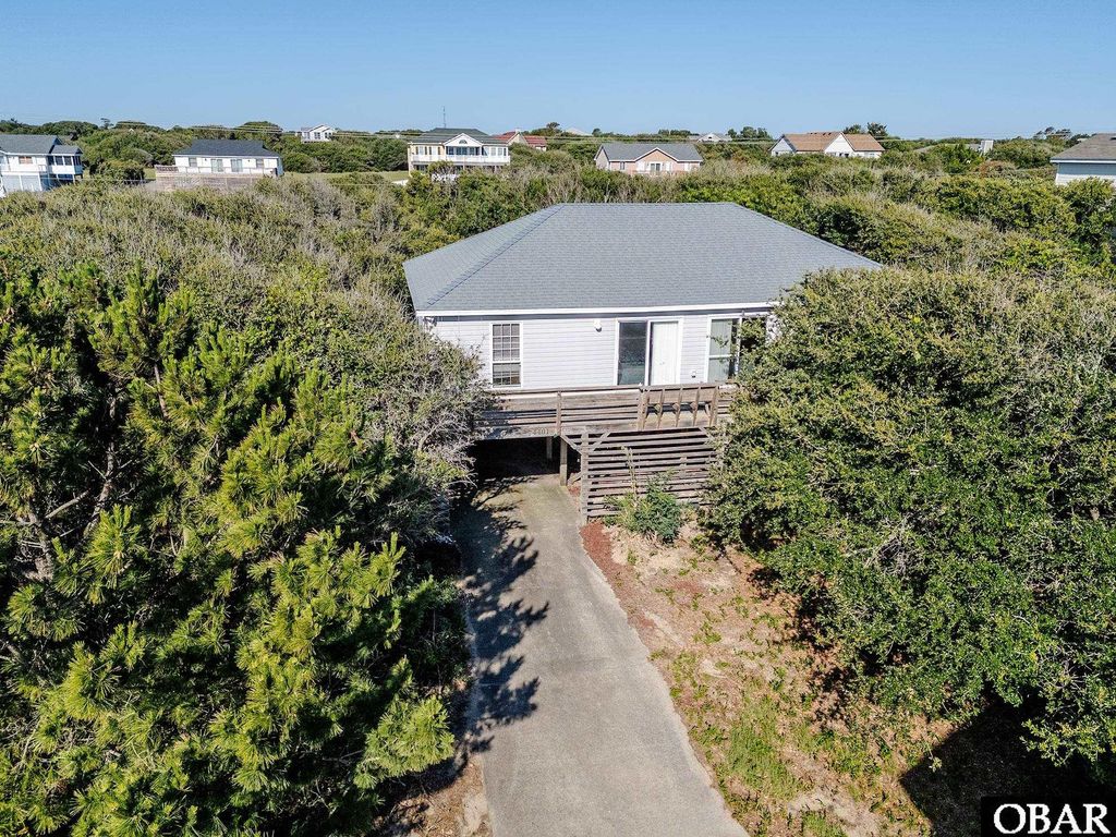 Image 1 of property listing at 4401 Ride Lane Lot 41, Kitty Hawk, NC 27949
