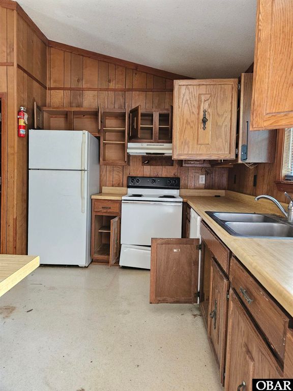 Image 3 of property listing at 4401 Ride Lane Lot 41, Kitty Hawk, NC 27949