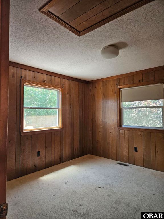 Image 8 of property listing at 4401 Ride Lane Lot 41, Kitty Hawk, NC 27949