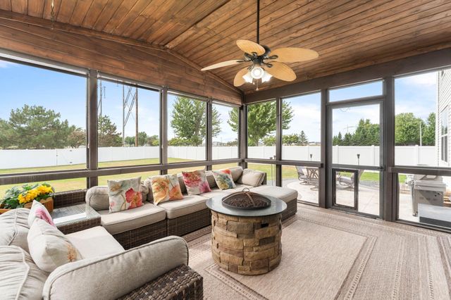 4455 Kady Avenue NE, Saint Michael, MN 55376