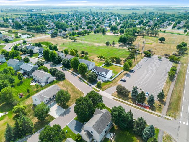 4455 Kady Avenue NE, Saint Michael, MN 55376