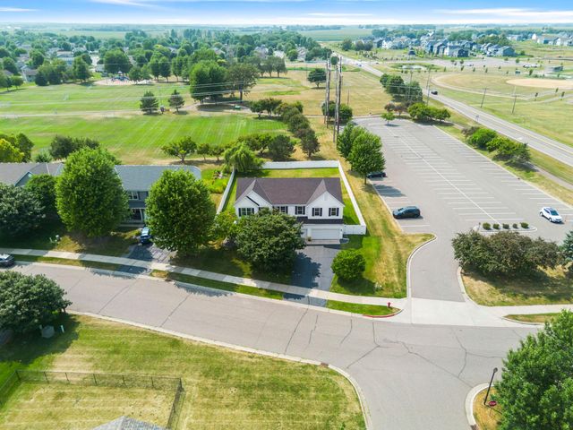 4455 Kady Avenue NE, Saint Michael, MN 55376