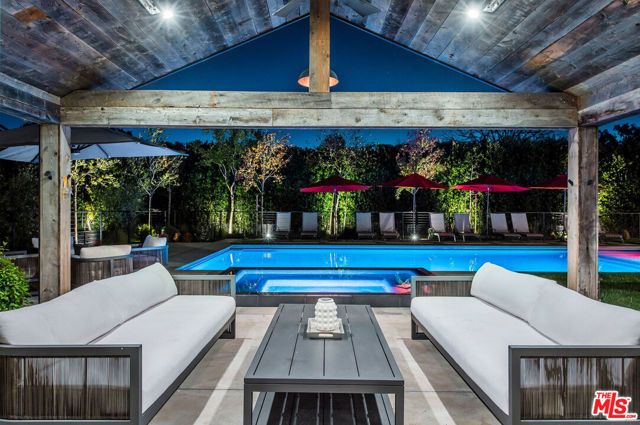 5525 Paradise Valley Road, Hidden Hills, CA 91302