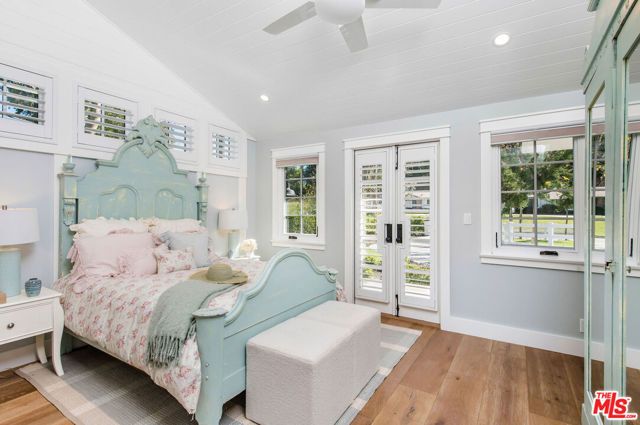 5525 Paradise Valley Road, Hidden Hills, CA 91302