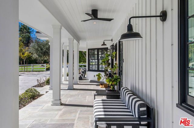 5525 Paradise Valley Road, Hidden Hills, CA 91302