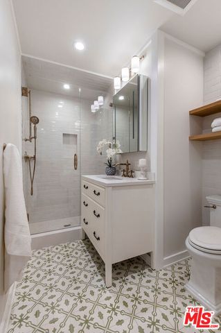 5525 Paradise Valley Road, Hidden Hills, CA 91302