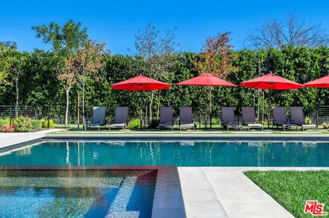 5525 Paradise Valley Road, Hidden Hills, CA 91302