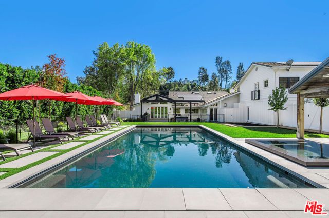 5525 Paradise Valley Road, Hidden Hills, CA 91302