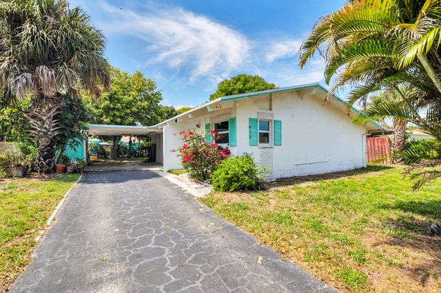 413 Ontario Place, West Palm Beach, FL 33409