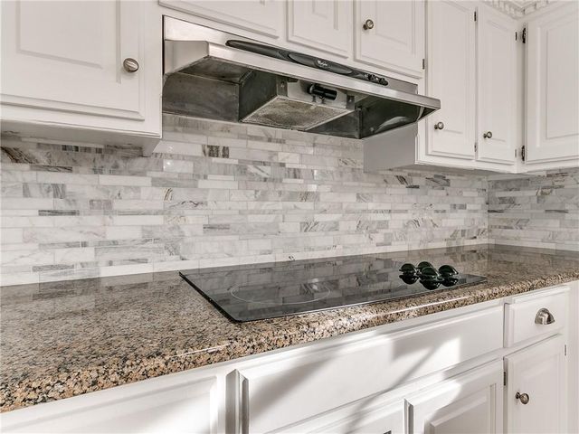 3608 Jim Robison Drive, Edmond, OK 73013