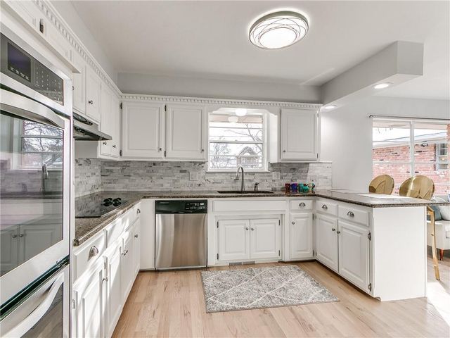 3608 Jim Robison Drive, Edmond, OK 73013