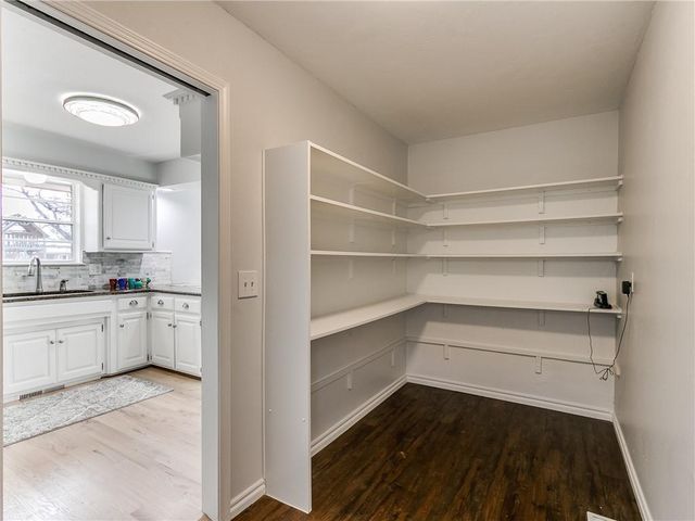 3608 Jim Robison Drive, Edmond, OK 73013