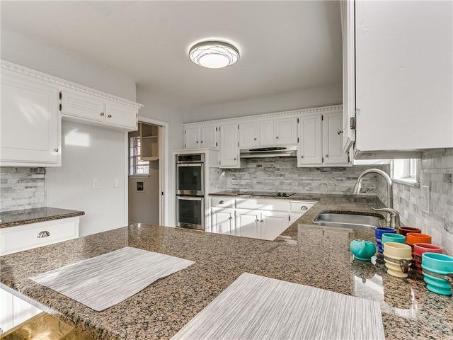 3608 Jim Robison Drive, Edmond, OK 73013