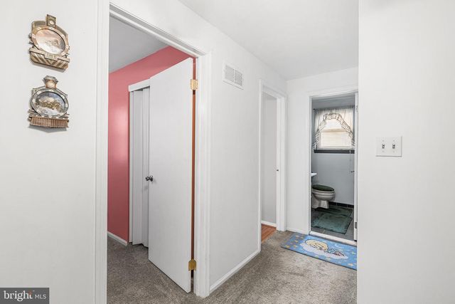 159 SAINT CHARLES ST, Drexel Hill, PA 19026