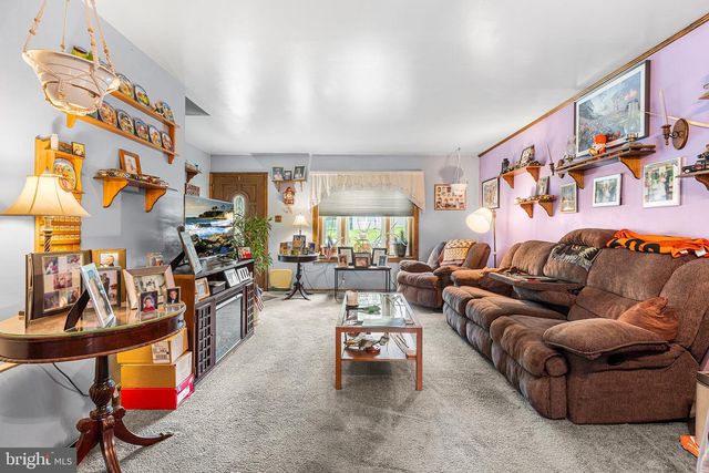 159 SAINT CHARLES ST, Drexel Hill, PA 19026