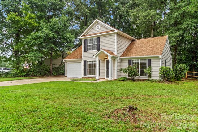 697 Rebecca Jane Drive, Mooresville, NC 28115