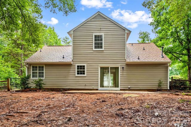 697 Rebecca Jane Drive, Mooresville, NC 28115