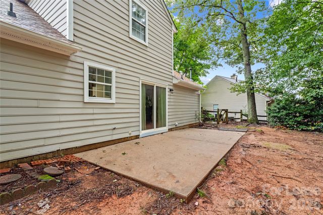 697 Rebecca Jane Drive, Mooresville, NC 28115