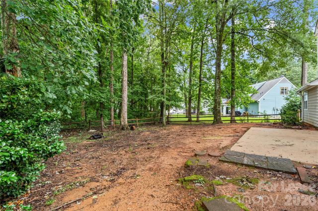 697 Rebecca Jane Drive, Mooresville, NC 28115