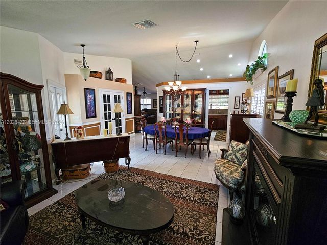 2350 NW 95th Ave, Coral Springs, FL 33065