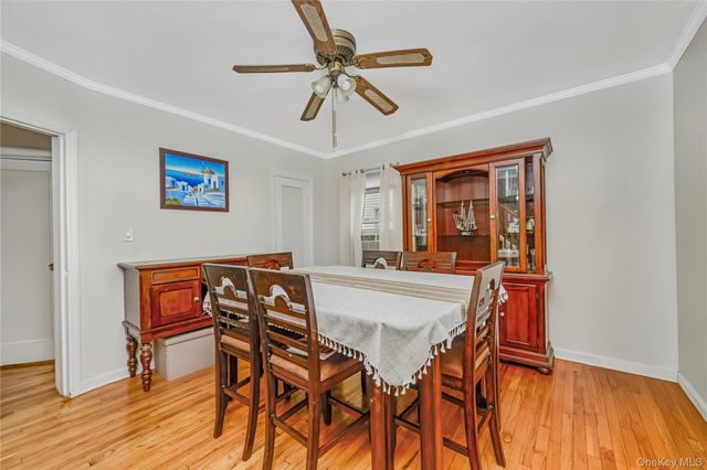 81 Todd Road, Valley Stream, NY 11580