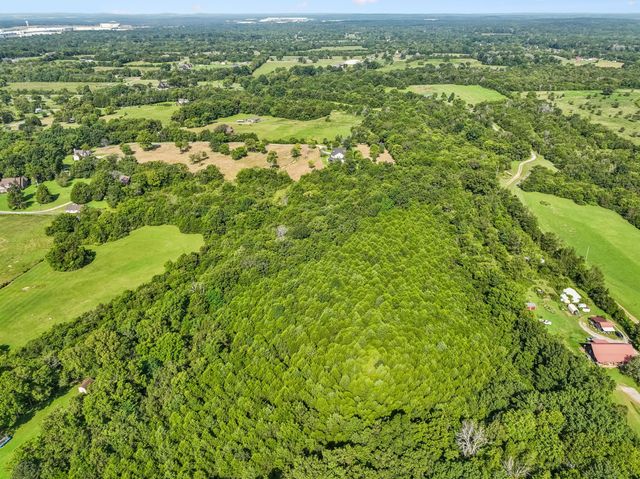 1 Murfreesboro Road, Lebanon, TN 37090