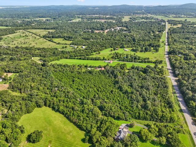 1 Murfreesboro Road, Lebanon, TN 37090
